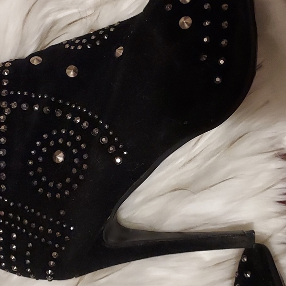 Olivia Miller velvet studded boots - Picture 5 of 6